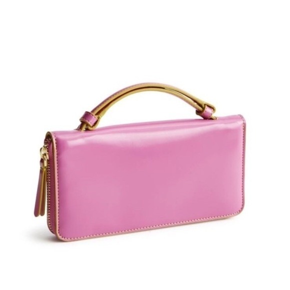 Vera Bradley Handbags - Vera Bradley Patent faux leather Accordion Wristlet, Ibis Rose Retail $110